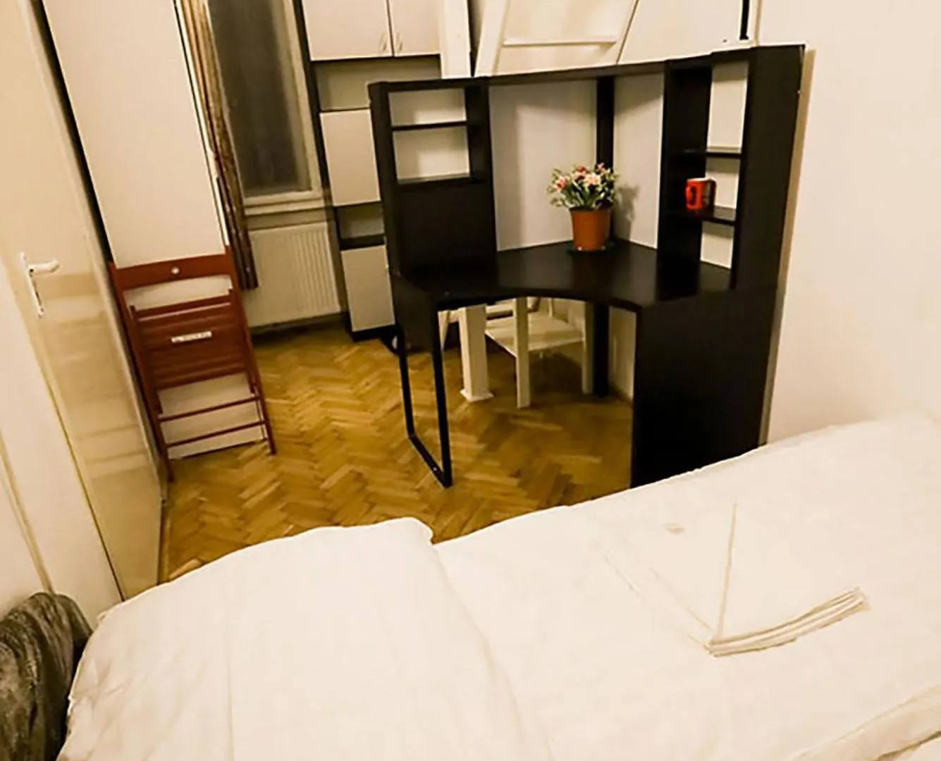 Centre Sunshine Bedroom Room Season 5 부다페스트 헝가리